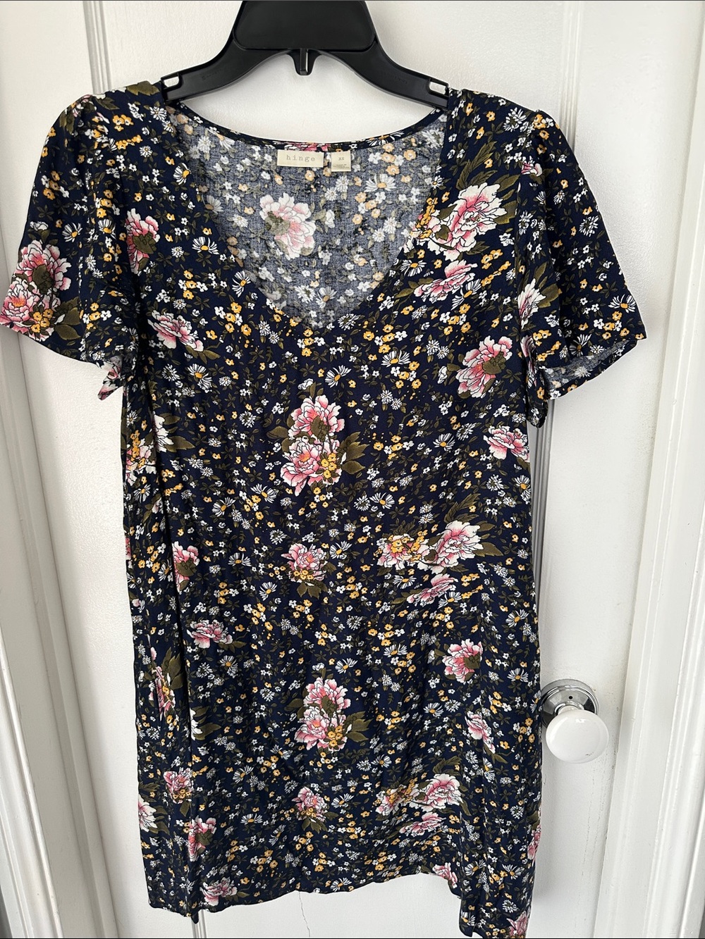 Hinge Navy Floral Short Sleeve Dress With Pockets Size XS